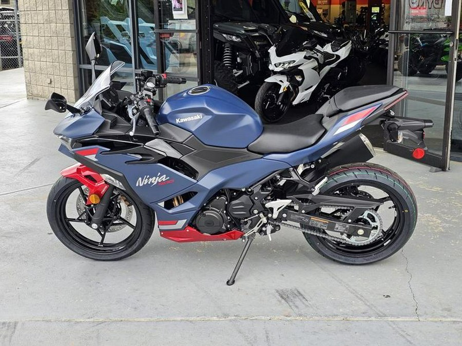 2026 Kawasaki Ninja® 500 ABS Metallic Matte Twilight Blue