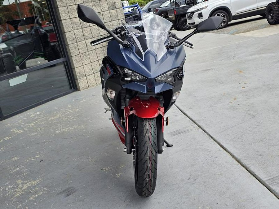 2026 Kawasaki Ninja® 500 ABS Metallic Matte Twilight Blue