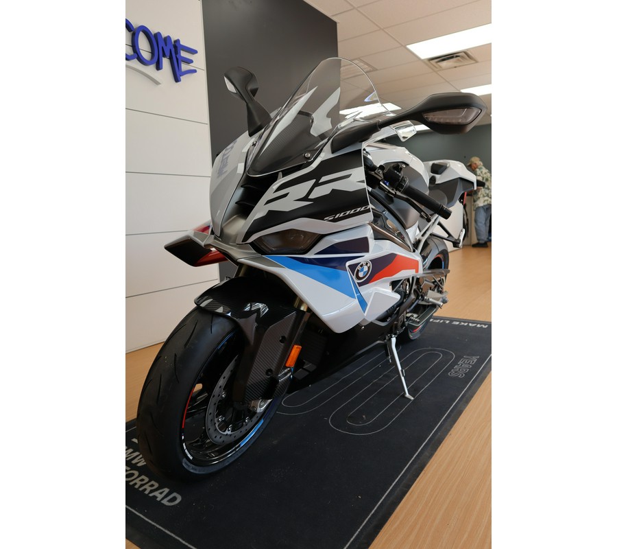 2026 BMW S 1000 RR
