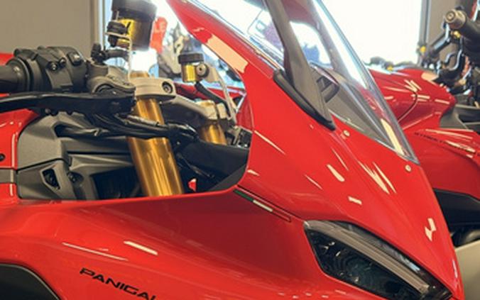 2026 Ducati Panigale V2 S