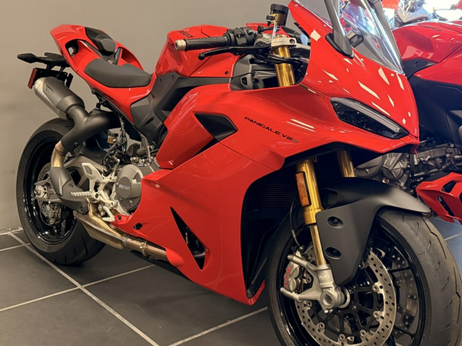 2026 Ducati Panigale V2 S