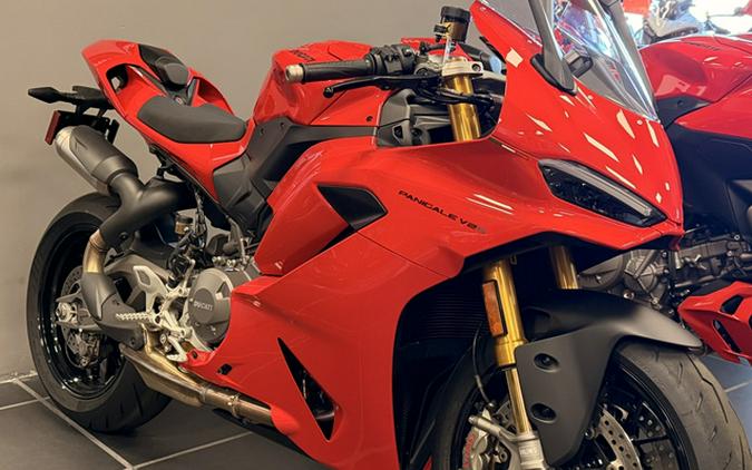 2026 Ducati Panigale V2 S