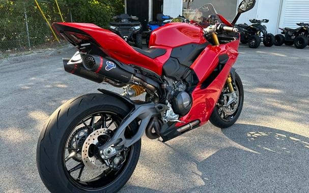 2026 Ducati PANIGALE V2S V2 S