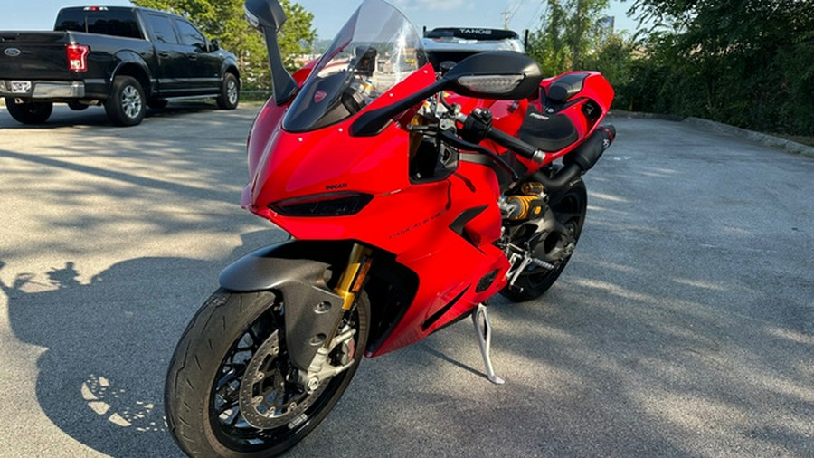 2026 Ducati PANIGALE V2S V2 S