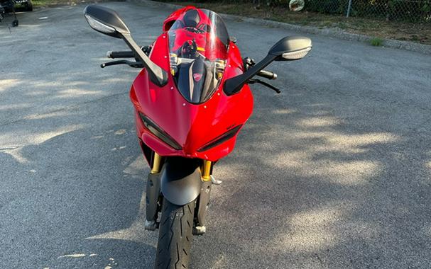 2026 Ducati PANIGALE V2S V2 S
