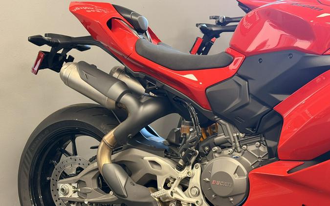 2026 Ducati Panigale V2 S