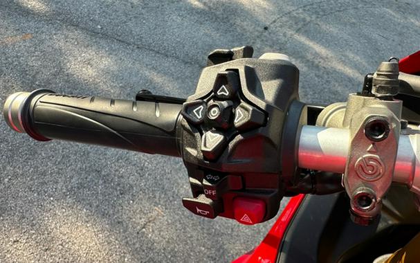 2026 Ducati PANIGALE V2S V2 S