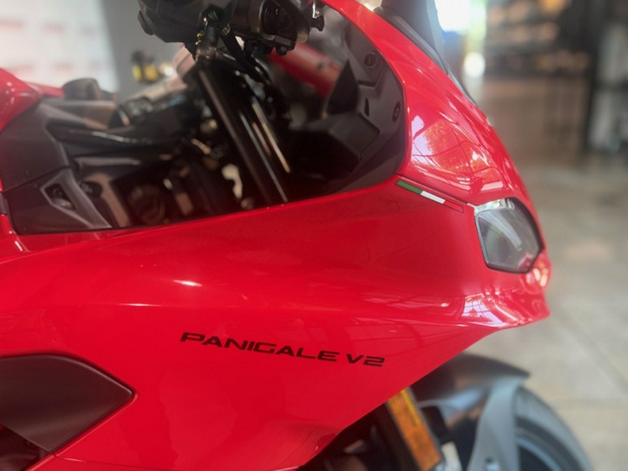2026 Ducati Panigale V2