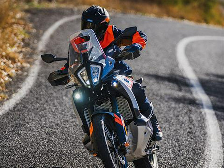 2024 KTM 790 Adventure