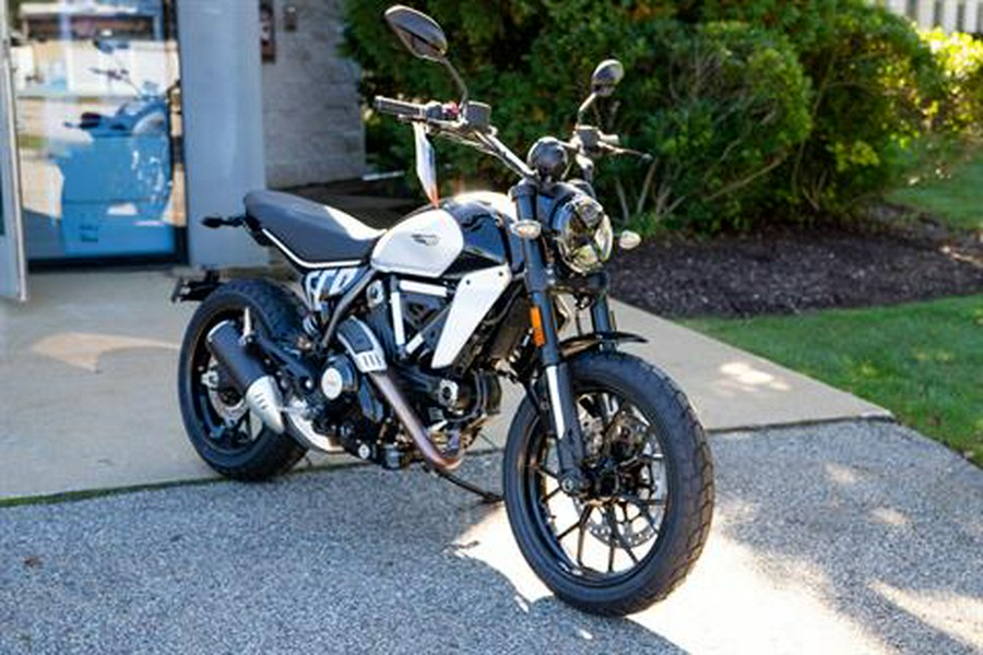 2024 Ducati Scrambler Icon