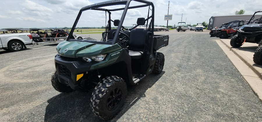 2024 Can-Am DEFENDER DPS HD7