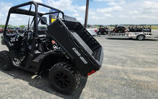 2024 Can-Am DEFENDER DPS HD7