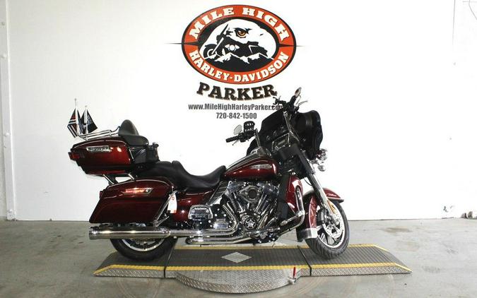 2015 Harley-Davidson® FLHTCU - Electra Glide® Ultra Classic®