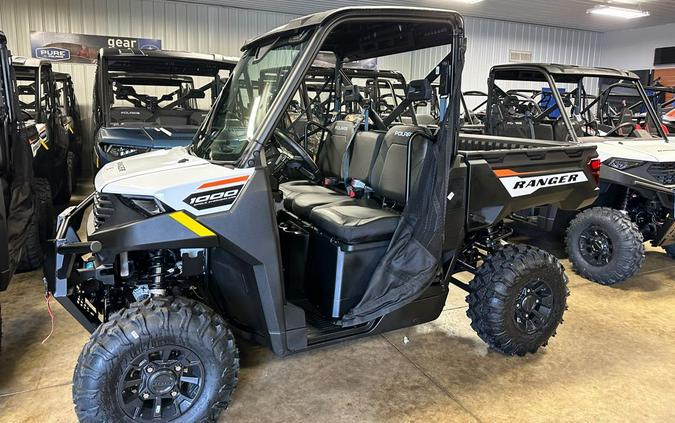 2025 Polaris Industries RANGER 1000 PREMIUM - WHITE LIGHTNING EPS