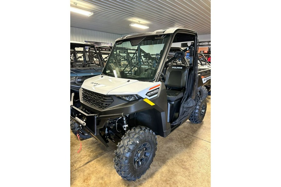 2025 Polaris Industries RANGER 1000 PREMIUM - WHITE LIGHTNING EPS