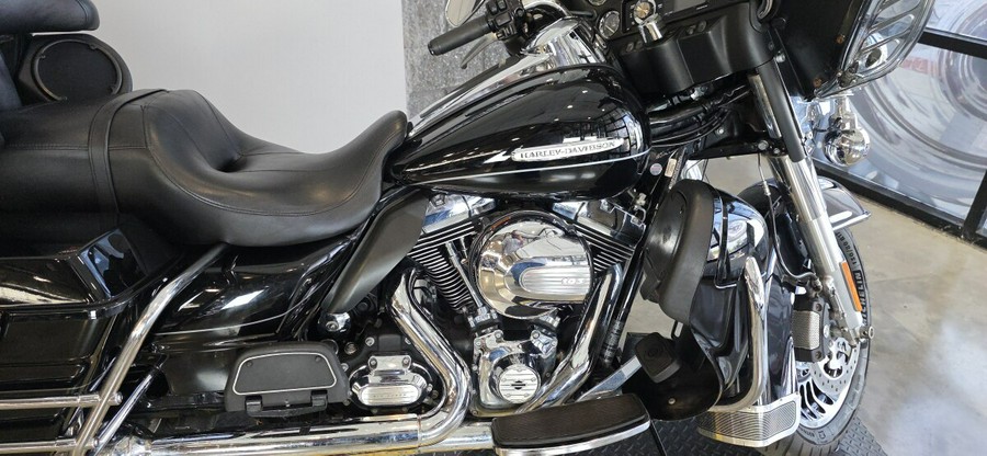 2012 Harley-Davidson® Electra Glide® Ultra Limited FLHTK