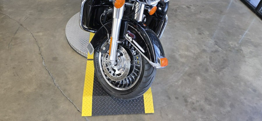 2012 Harley-Davidson® Electra Glide® Ultra Limited FLHTK