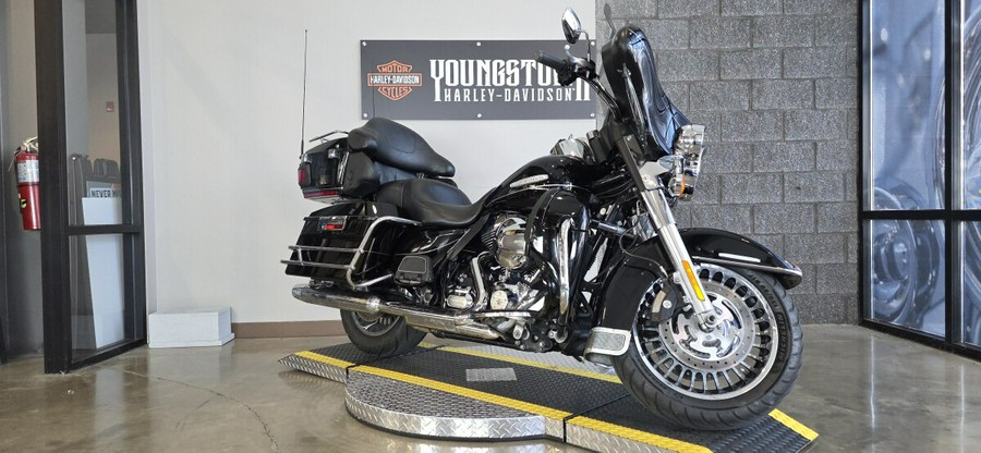 2012 Harley-Davidson® Electra Glide® Ultra Limited FLHTK