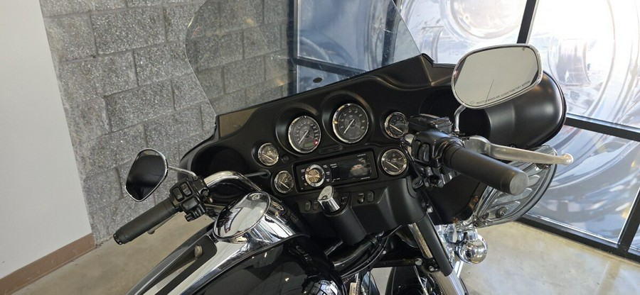2012 Harley-Davidson® Electra Glide® Ultra Limited FLHTK