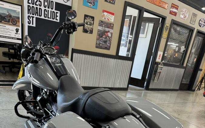 2025 Harley-Davidson Road King Special