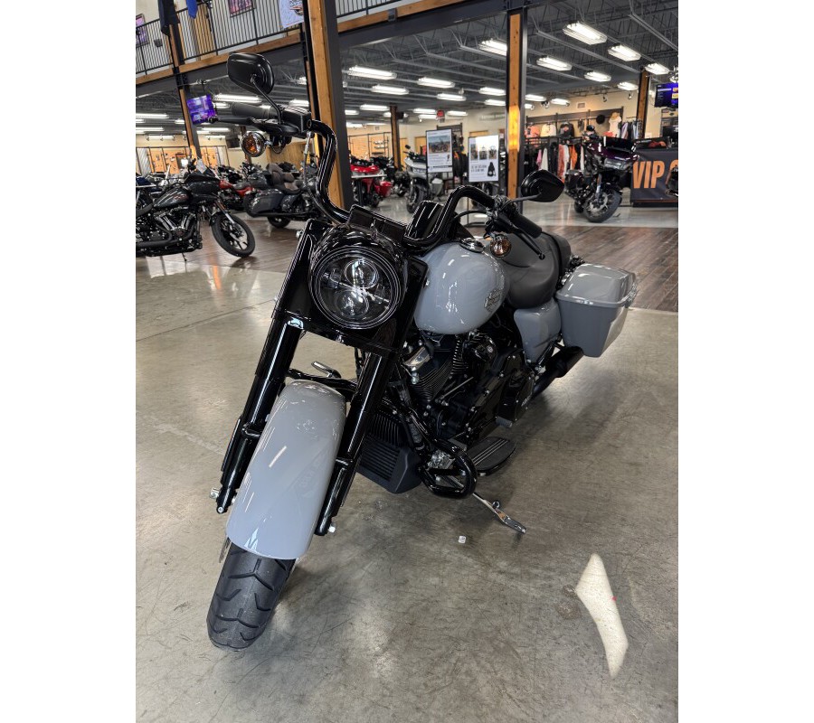 2025 Harley-Davidson Road King Special