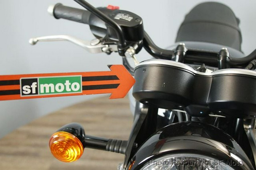 2018 Triumph Bonneville T100 BLACK