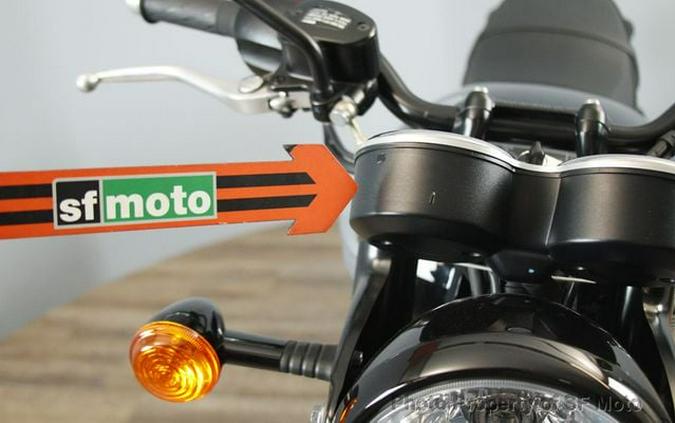 2018 Triumph Bonneville T100 BLACK