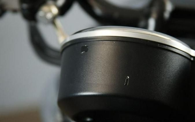 2018 Triumph Bonneville T100 BLACK