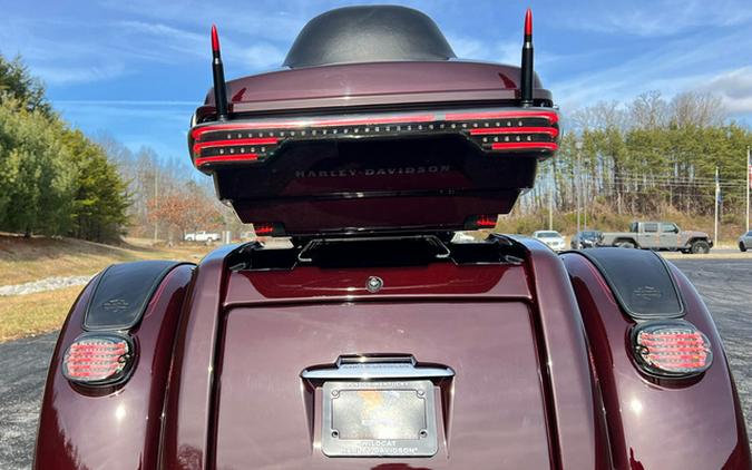 2022 Harley-Davidson FLHTCUTG - Tri Glide Ultra