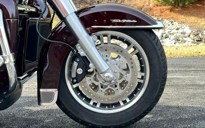 2022 Harley-Davidson FLHTCUTG - Tri Glide Ultra