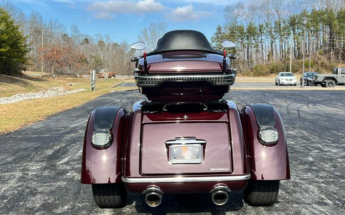 2022 Harley-Davidson FLHTCUTG - Tri Glide Ultra