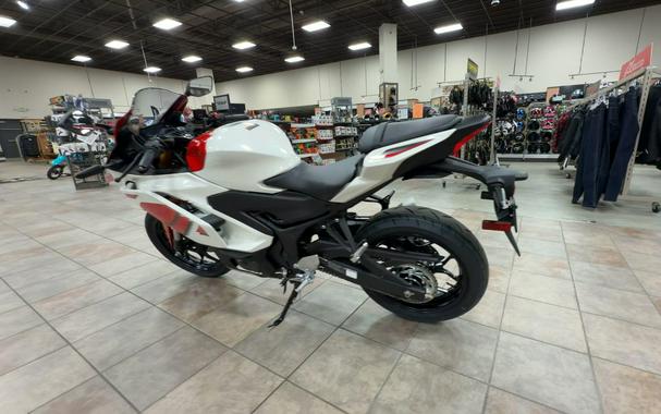 2026 Yamaha YZF-R3 ABS CA 70TH ANNIVERSARY EDITION