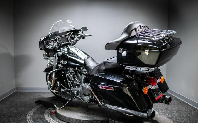 2022 Road King (FLHR)