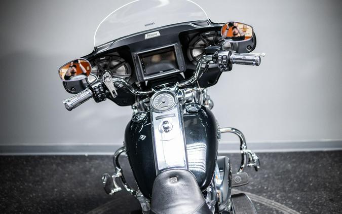 2022 Road King (FLHR)