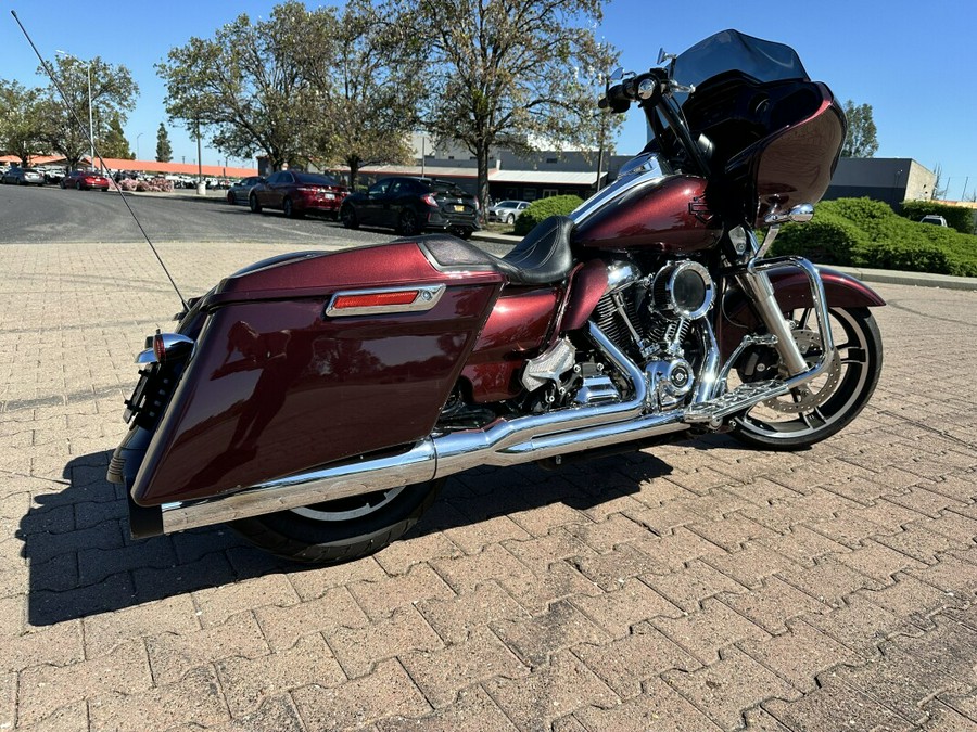 FLTRX 2019 Road Glide