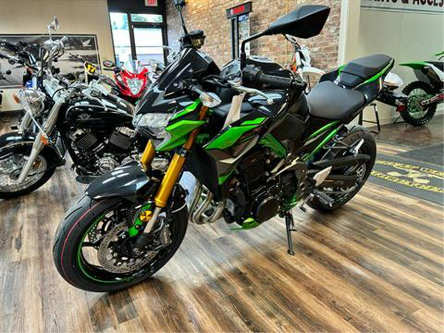 2024 Kawasaki Z900 SE ABS