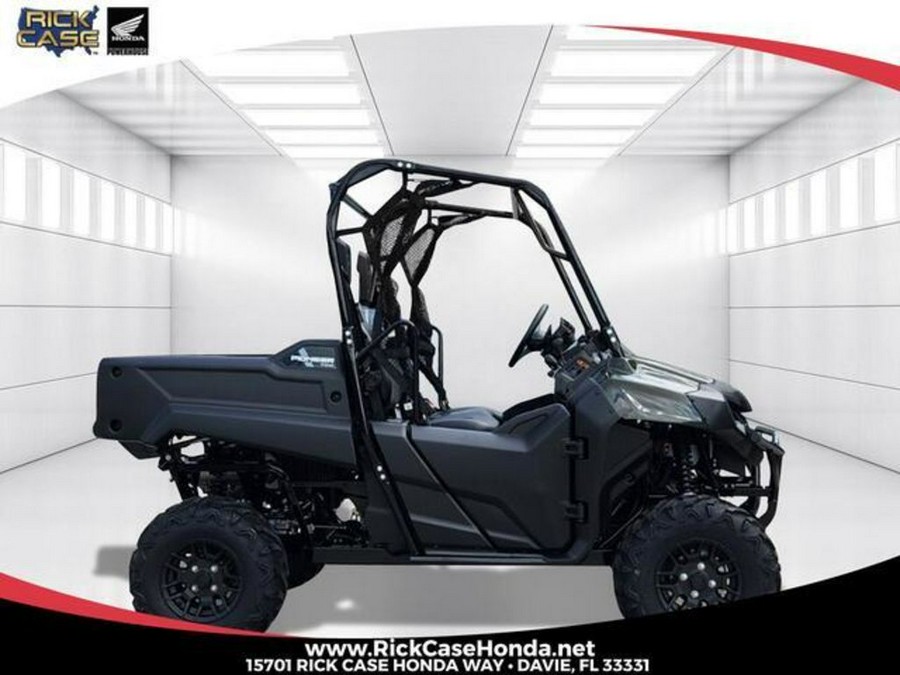 2025 Honda Pioneer 700 Deluxe