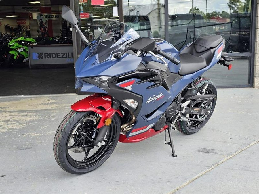 2026 Kawasaki Ninja® 500 ABS Metallic Matte Twilight Blue
