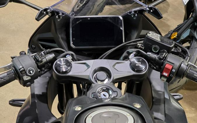 2026 Honda CBR650R E-Clutch