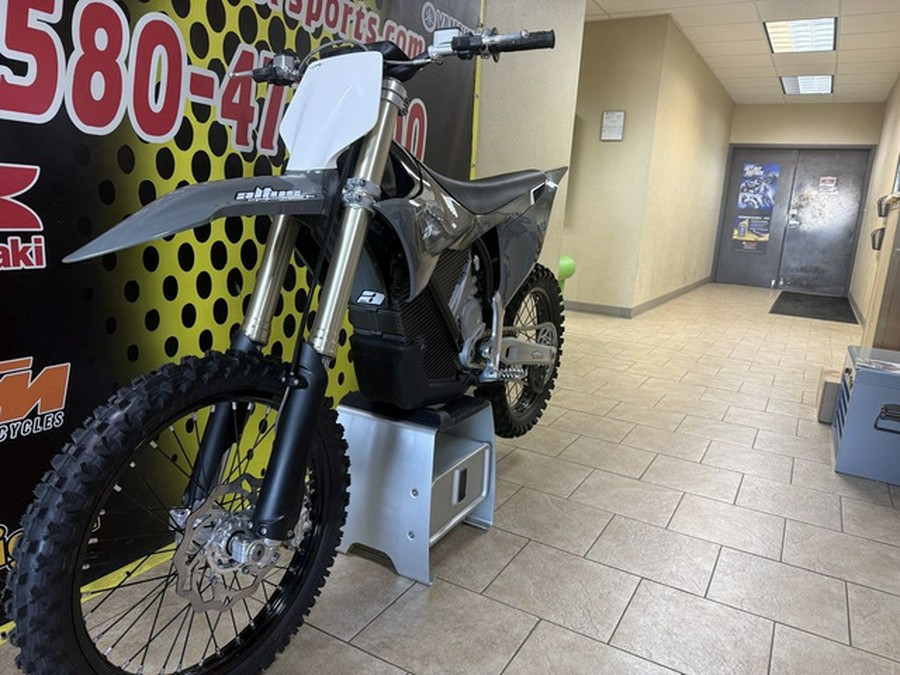 2025 Stark VARG 18"_60HP