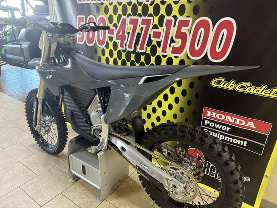 2025 Stark VARG 18"_60HP