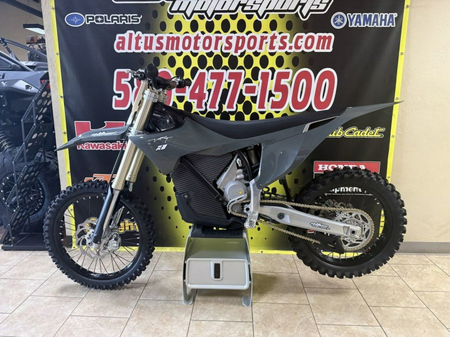 2025 Stark VARG 18"_60HP