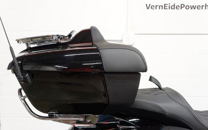 2026 Indian Pursuit Limited 112 W/Powerband Audio Sunset Red