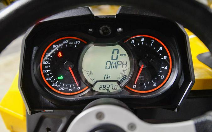 2015 Can-Am Commander™ XT™ 1000