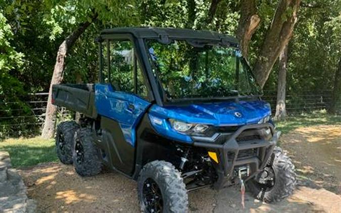 2022 Can-Am Defender 6x6 CAB Limited