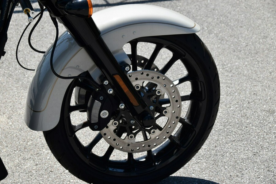 2023 Harley-Davidson Freewheeler