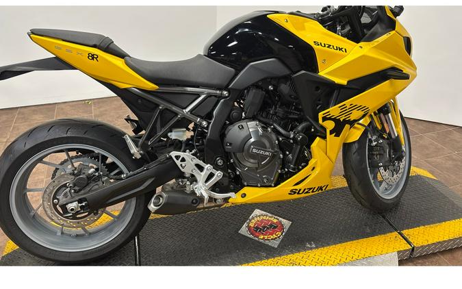 2024 GSX-8R - Suzuki