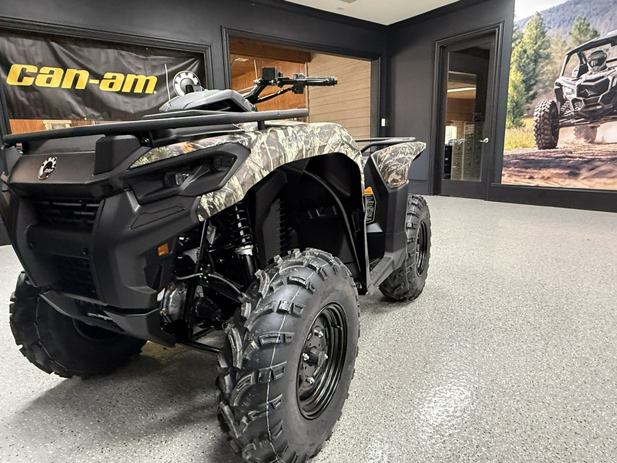 2026 Can-Am Outlander DPS 700