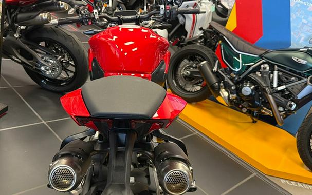 2026 Ducati Streetfighter V2