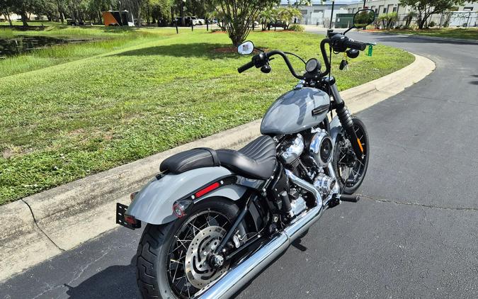 FXBB 2026 Street Bob